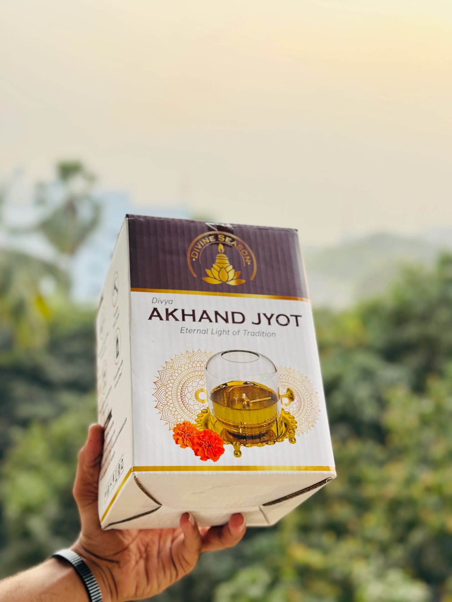 premium Brass Akhand Diya with Borosilicate Glass